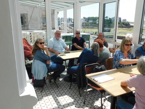 150-Kaffeetrinken-in-Landunvez